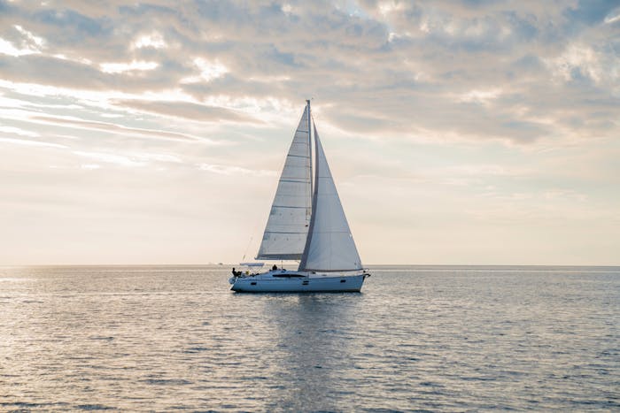 Image forWhy Everyone is Falling in Love with Sailboats